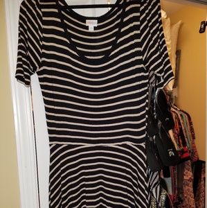 Xl lularoe nicole